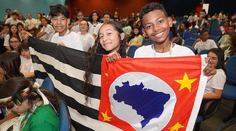 Alunos de SP enviam carta coletiva para COP30 na Conferência Infantojuvenil pelo Meio Ambiente