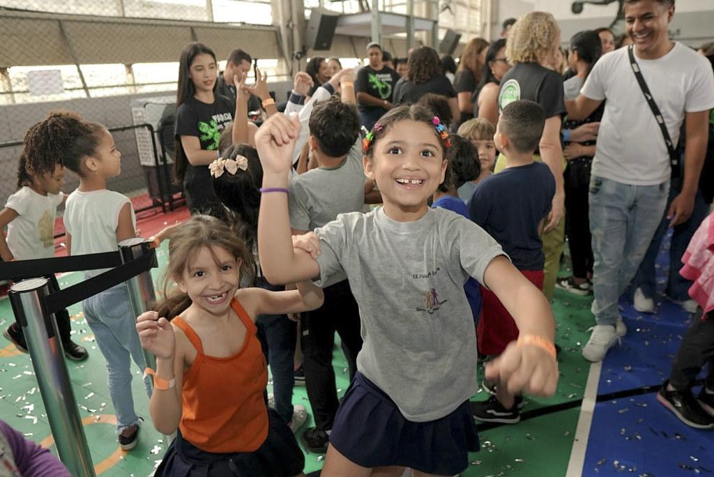 Parque dos Sonhos: da superação às vitórias, conheça alunos da escola de Cubatão eleita a melhor do mundo