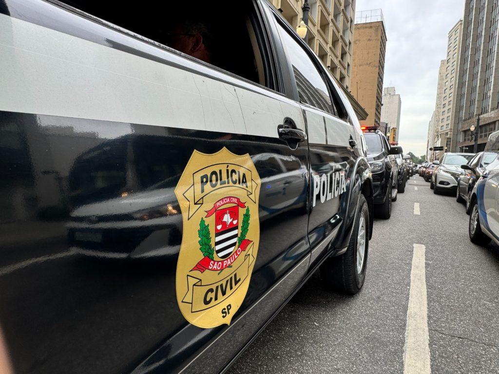 Esquema de venda de ingressos falsos para show de rock é alvo de operação da Polícia Civil em SP