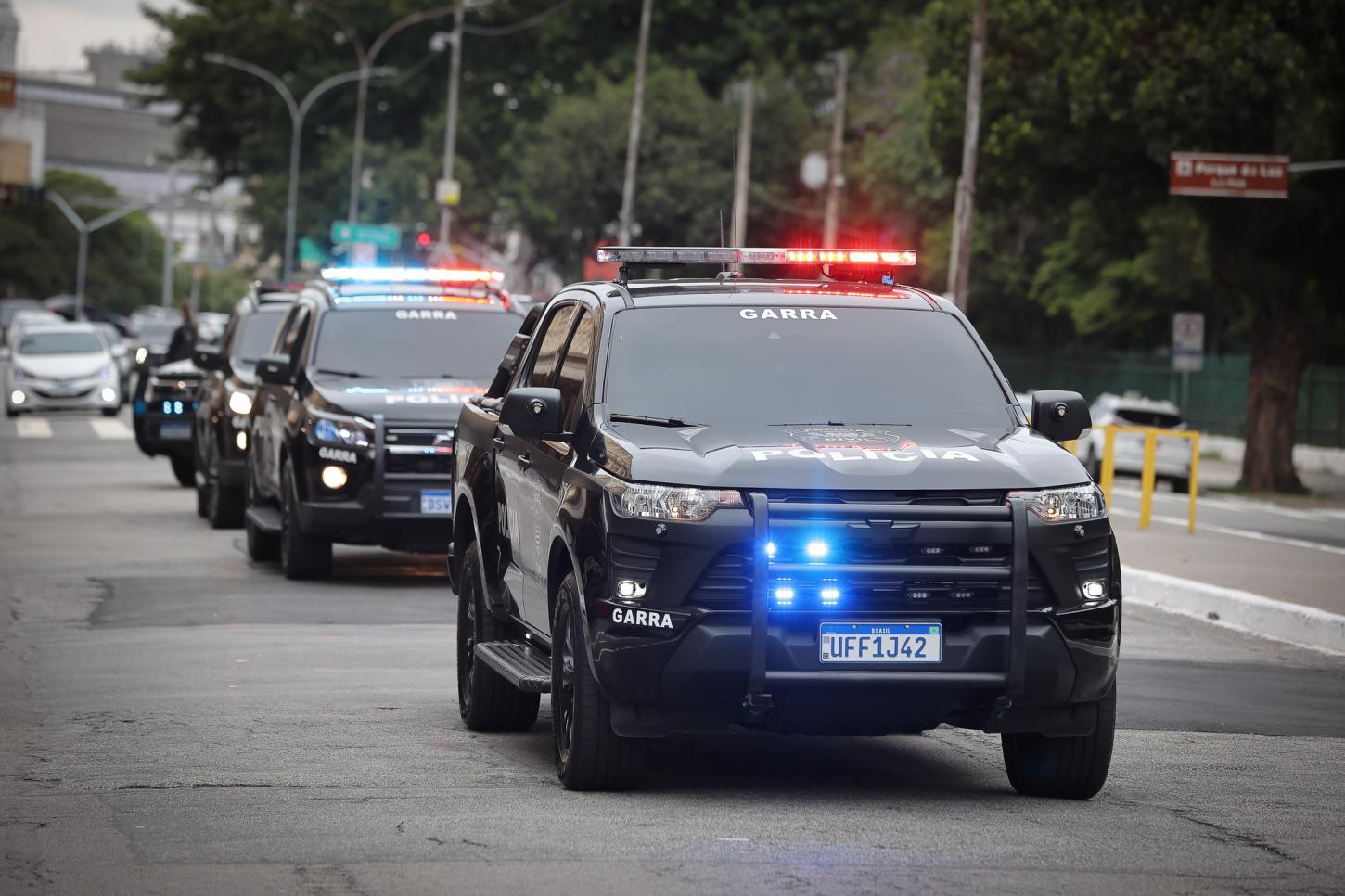 Polícia Civil monitora suspeitos de roubos a farmácias e interrompe assalto na zona leste de SP