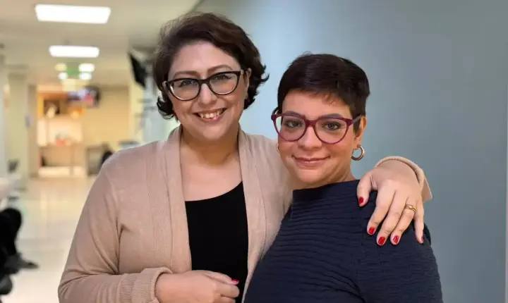Outubro Rosa: enfermeira do Iamspe é cuidada por colega que treinou durante tratamento contra câncer de mama