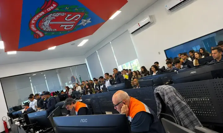 Estudantes e professores da rede estadual de SP participam de aulas e capacitações sobre o El Niño